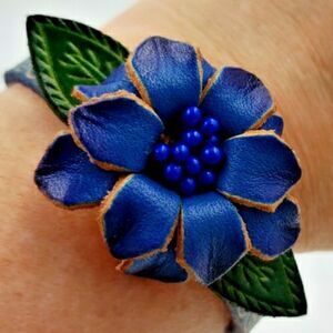 Boho Chic Leather Flower Cuff Snap Bracelet Adjustable Statement Country Western